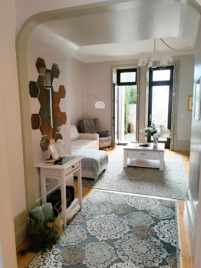Porto Historic - Apartment With Private Patio Exterior foto