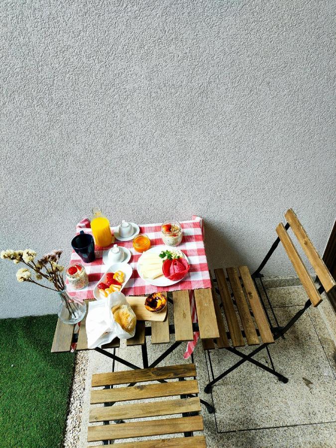 Porto Historic - Apartment With Private Patio Exterior foto